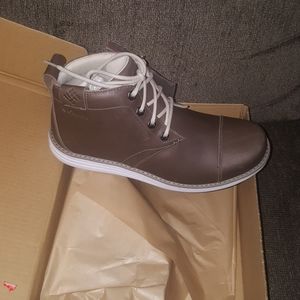 Men's Chukka boots